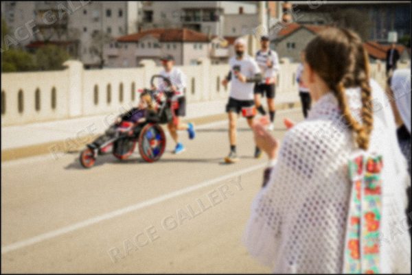 Zamagljeni pregled fotografije — kliknite za uvećanje